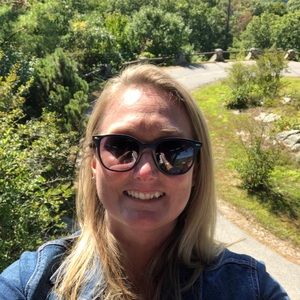 Meet your Posher, Amber